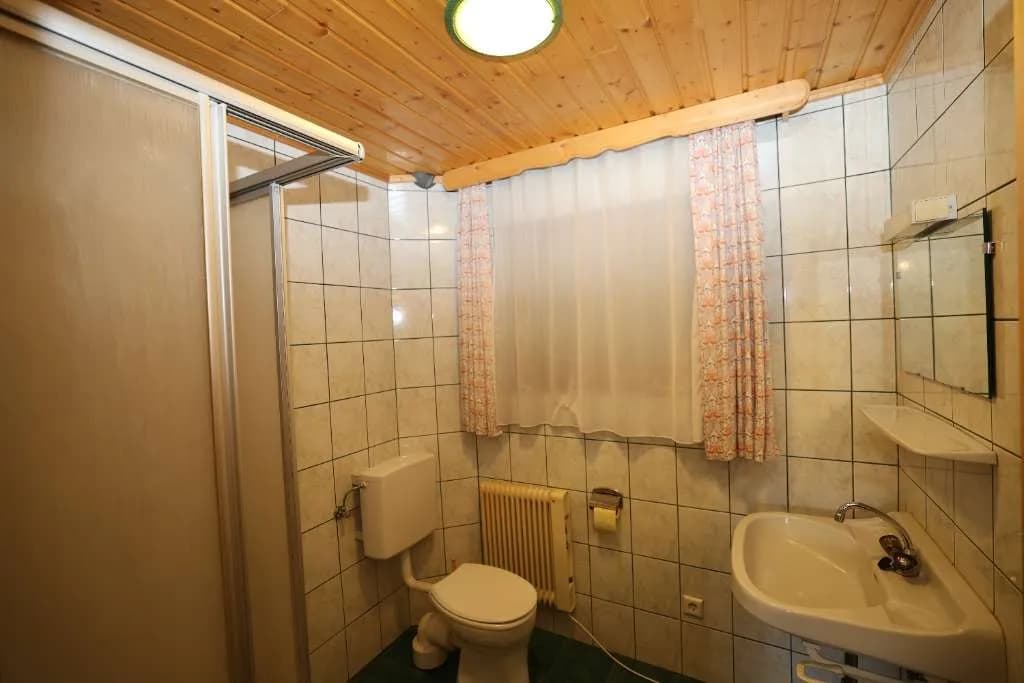 Wohnung kaufen in Feldkirchen – 175 m², € 350.000 – Bild 9 von 10