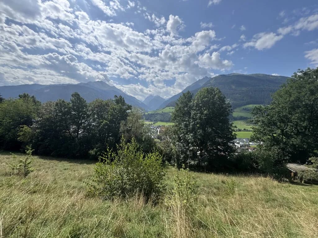Grundstück kaufen in Zell am See – 1 002 m², € 680.000