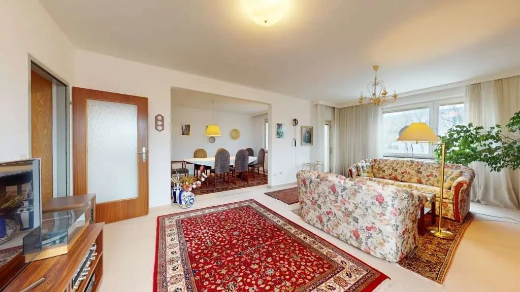 5-Zimmer-Wohnung kaufen in Mödling – 116 m², € 390.000