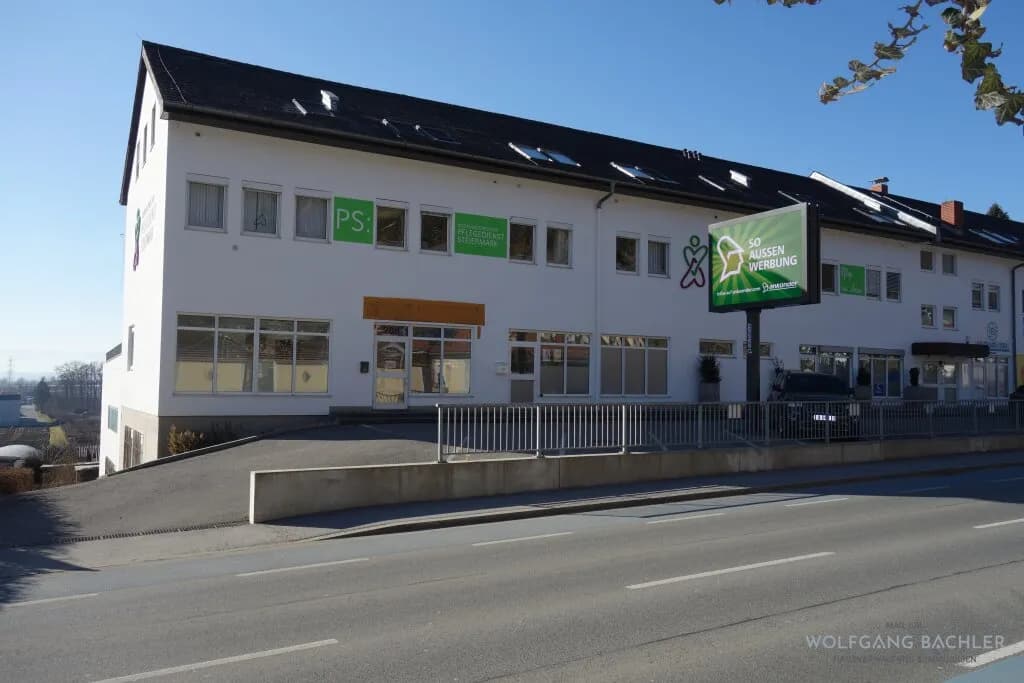 10-Zimmer-Gewerbeimmobilie mieten in Graz – 312 m², € 2.977