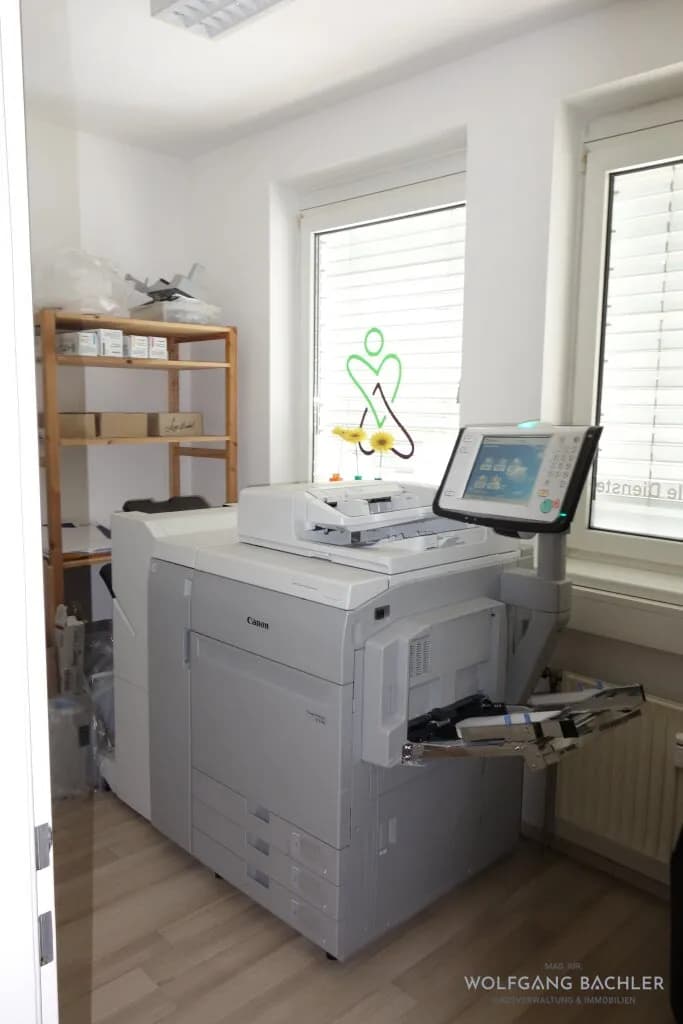 10-Zimmer-Gewerbeimmobilie mieten in Graz – 312 m², € 2.977 – Bild 6 von 11