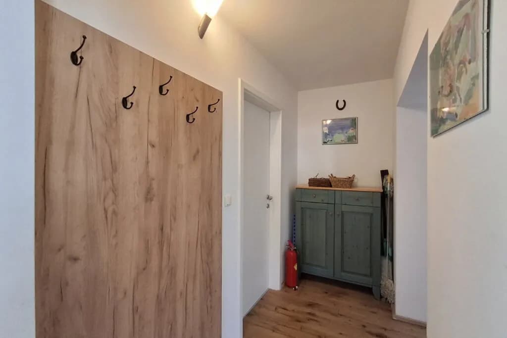 2-Zimmer-Wohnung kaufen in Gmunden – 75 m², € 215.000 – Bild 3 von 18
