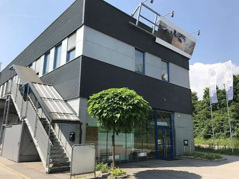 5-Zimmer-Gewerbeimmobilie mieten in Graz – 122 m², € 10