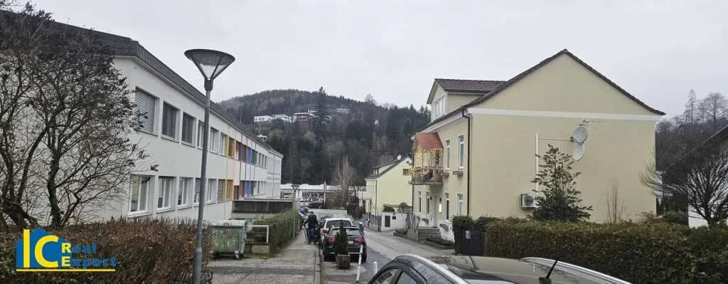 Gewerbeimmobilie kaufen in Neunkirchen – 338,6 m², € 630.000