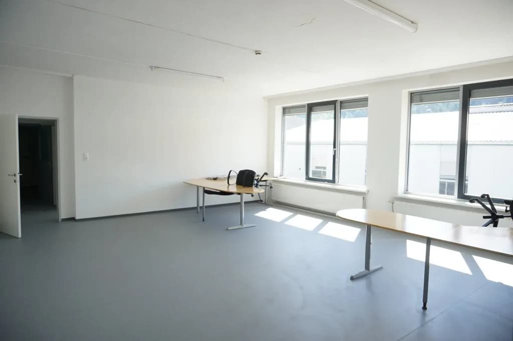 Gewerbeimmobilie mieten in Bruck-Mürzzuschlag – 430 m², € 2.924 – Bild 4 von 6