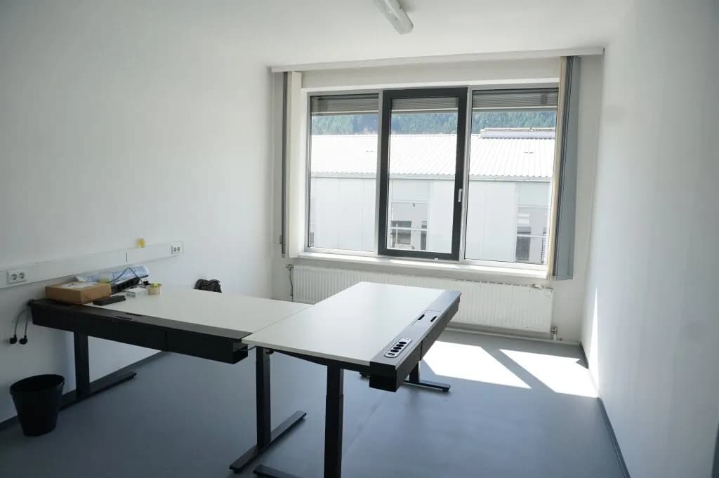 Gewerbeimmobilie mieten in Bruck-Mürzzuschlag – 205 m², € 1.394 – Bild 3 von 5