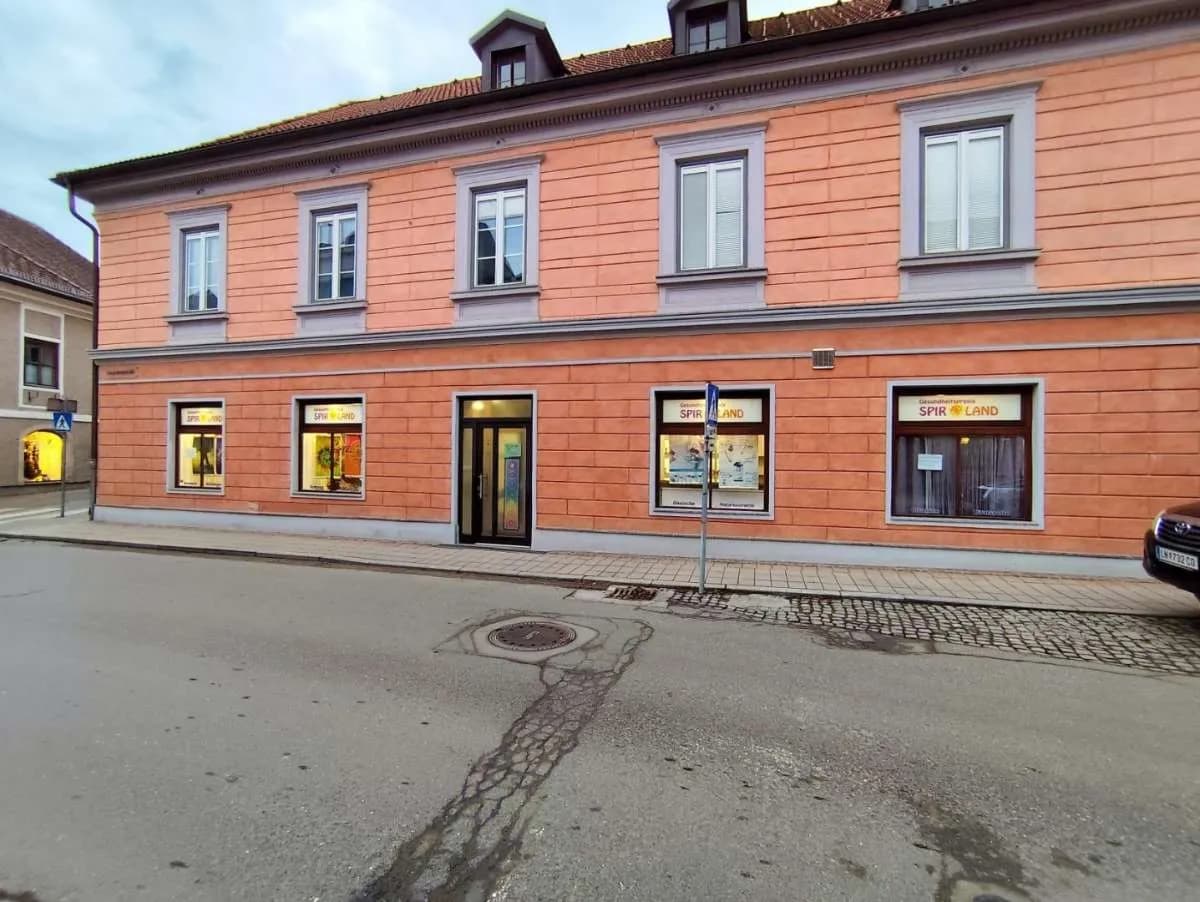 Gewerbeimmobilie mieten in Leoben – 130 m², € 470