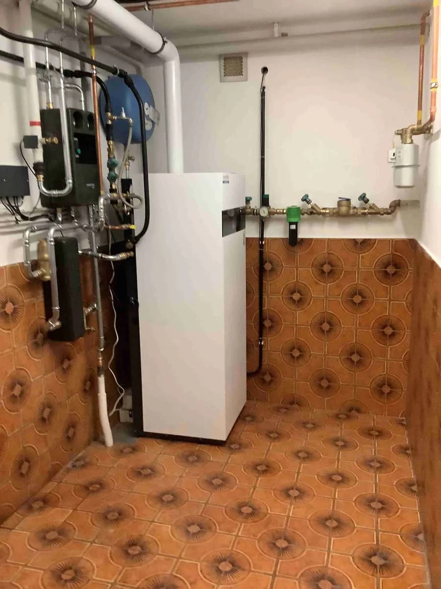 8-Zimmer-Gewerbeimmobilie kaufen in Vöcklabruck – 190 m², € 365.000 – Bild 14 von 23