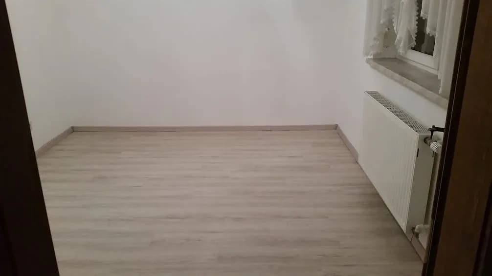 8-Zimmer-Gewerbeimmobilie kaufen in Vöcklabruck – 190 m², € 365.000 – Bild 17 von 23