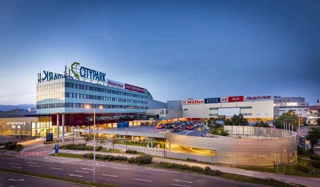 Gewerbeimmobilie mieten in Graz – 164 m², € 9 – Bild 1 von 10