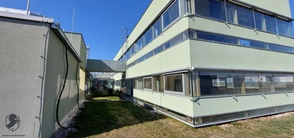 Immobilie kaufen in Wiener Neustadt Land – 3 353 m², € 4.440.000 – Bild 4 von 47