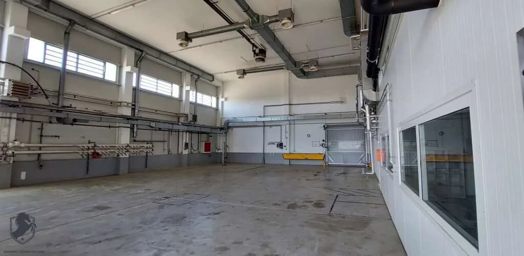 Immobilie kaufen in Wiener Neustadt Land – 3 353 m², € 4.440.000 – Bild 32 von 47