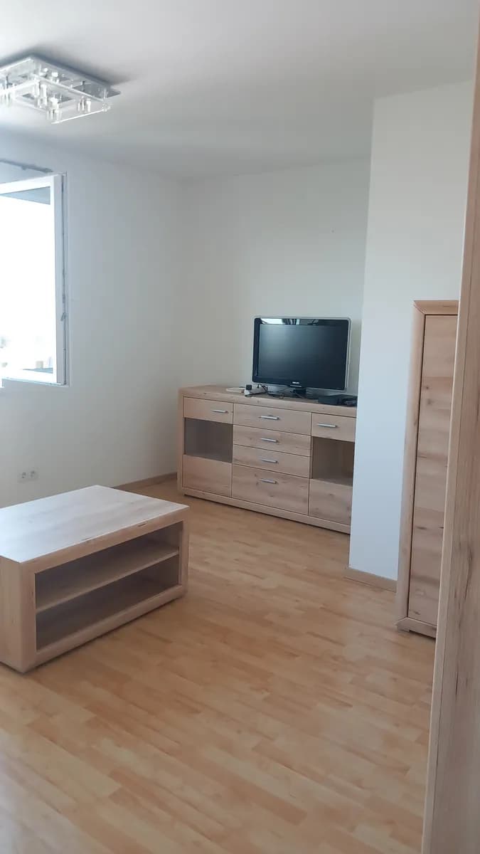 3-Zimmer-Wohnung mieten in Hollabrunn – 66 m², € 776 – Bild 2 von 9