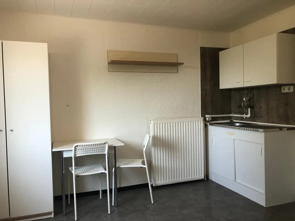1-Zimmer-Wohnung mieten in Linz Land – 15 m², € 385 – Bild 2 von 7