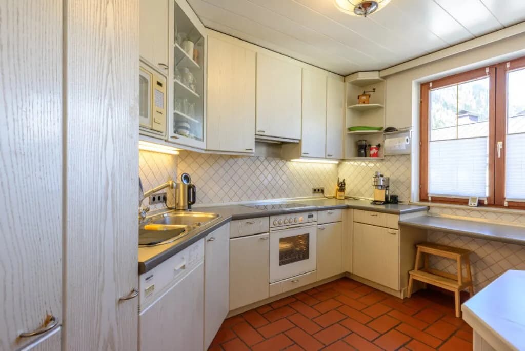 4-Zimmer-Wohnung kaufen in Gmunden – 115 m², € 340.000 – Bild 5 von 13