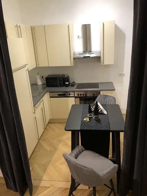 1-Zimmer-Wohnung mieten in Wien – 42 m², € 1.250 – Bild 6 von 14