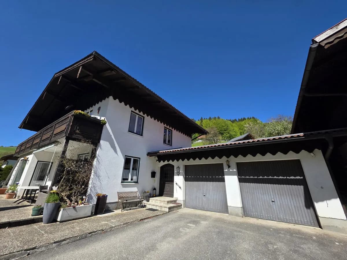 Gewerbeimmobilie kaufen in Gmunden – 170 m², € 980.000