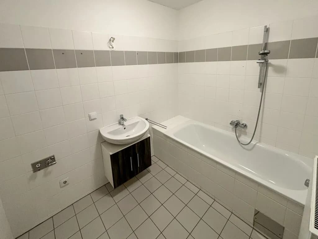 3-Zimmer-Wohnung mieten in Hollabrunn – 78,55 m², € 1.010 – Bild 12 von 17