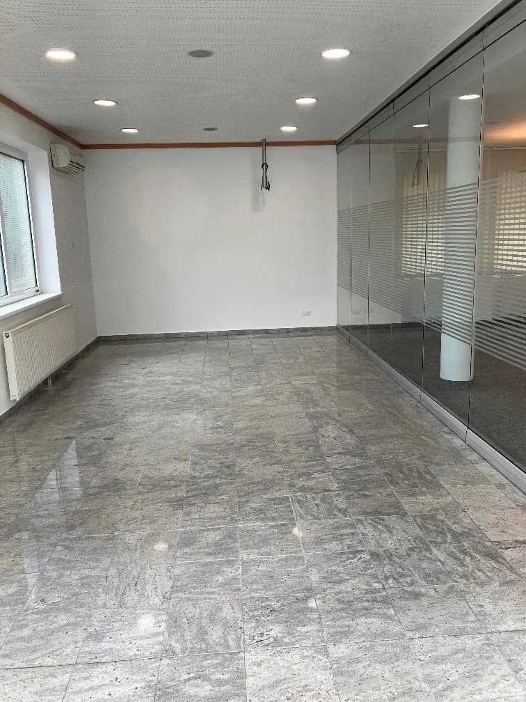 Gewerbeimmobilie mieten in Sankt Pölten Land – 132 m², € 1.320 – Bild 3 von 6