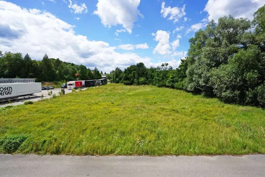 Immobilie kaufen in Sankt Pölten Land – 1 052 m², € 340.000