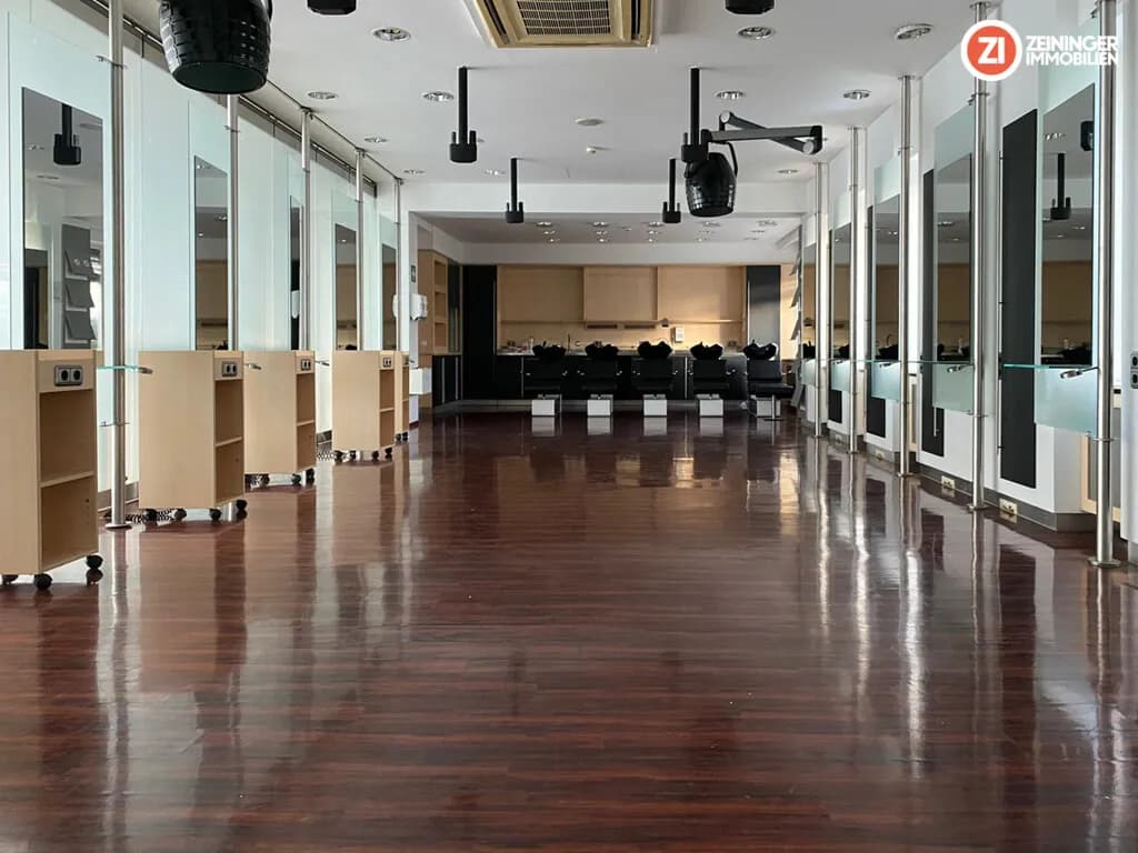 Gewerbeimmobilie kaufen in Linz – 2 997 m², € 2.790.000 – Bild 5 von 12