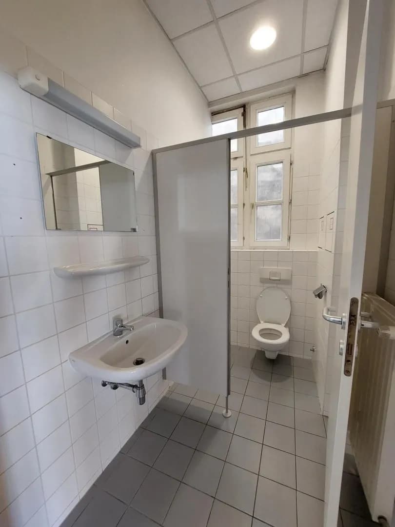 4-Zimmer-Gewerbeimmobilie mieten in Wien – 325 m², € 5.090 – Bild 5 von 16