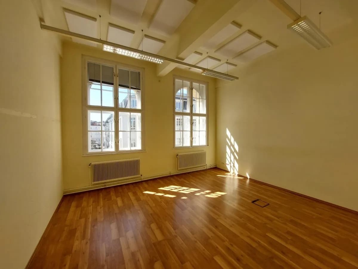 4-Zimmer-Gewerbeimmobilie mieten in Wien – 325 m², € 5.090 – Bild 12 von 16