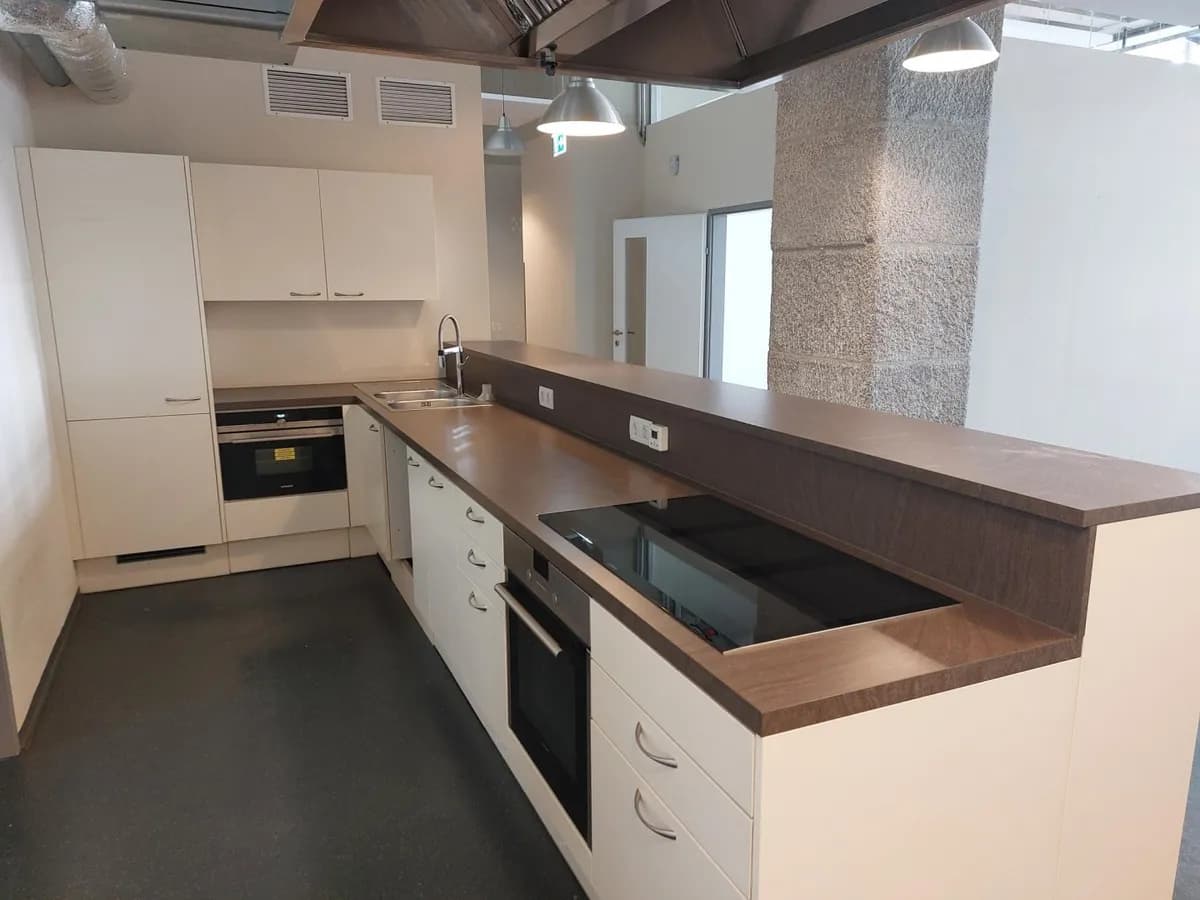 4-Zimmer-Gewerbeimmobilie mieten in Wien – 260 m², € 4.072 – Bild 5 von 18