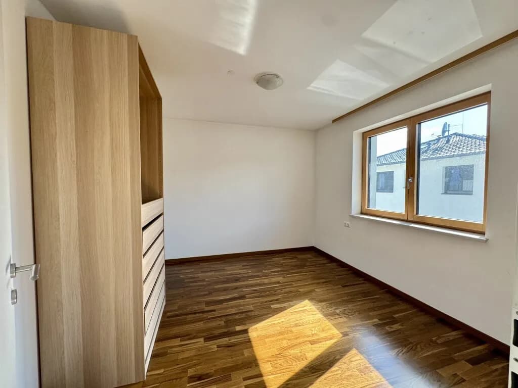 4-Zimmer-Haus mieten in Wien – 182 m², € 2.990 – Bild 15 von 27