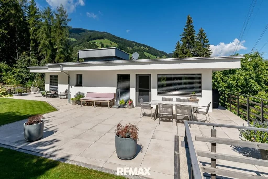8-Zimmer-Haus kaufen in Schwaz – 212 m²