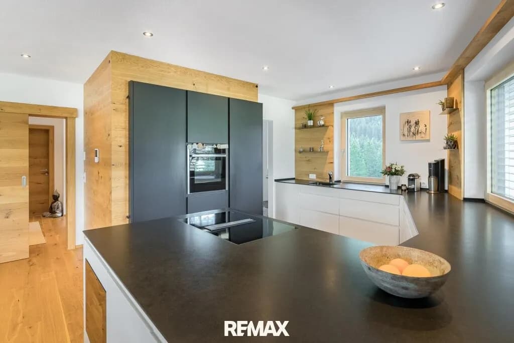 8-Zimmer-Haus kaufen in Schwaz – 212 m² – Bild 3 von 22