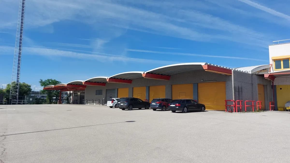 Gewerbeimmobilie mieten in Wiener Neustadt – 1 290 m², € 6.525 – Bild 2 von 9