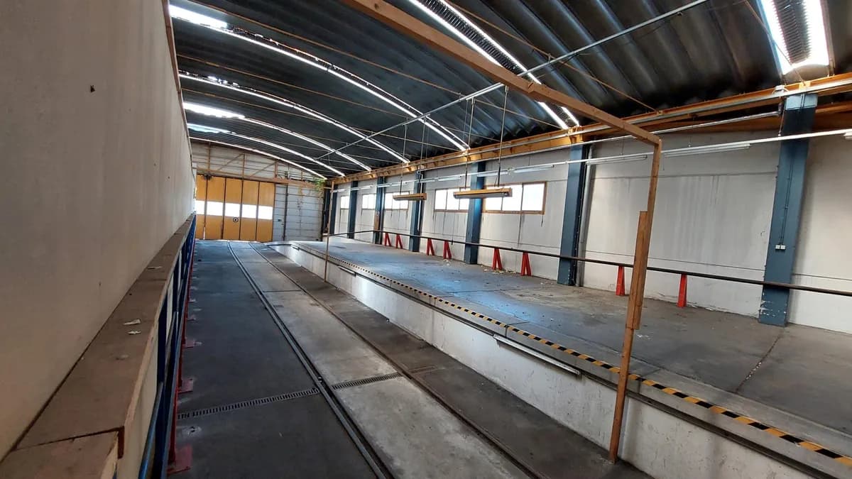 Gewerbeimmobilie mieten in Wiener Neustadt – 1 290 m², € 6.525 – Bild 3 von 9