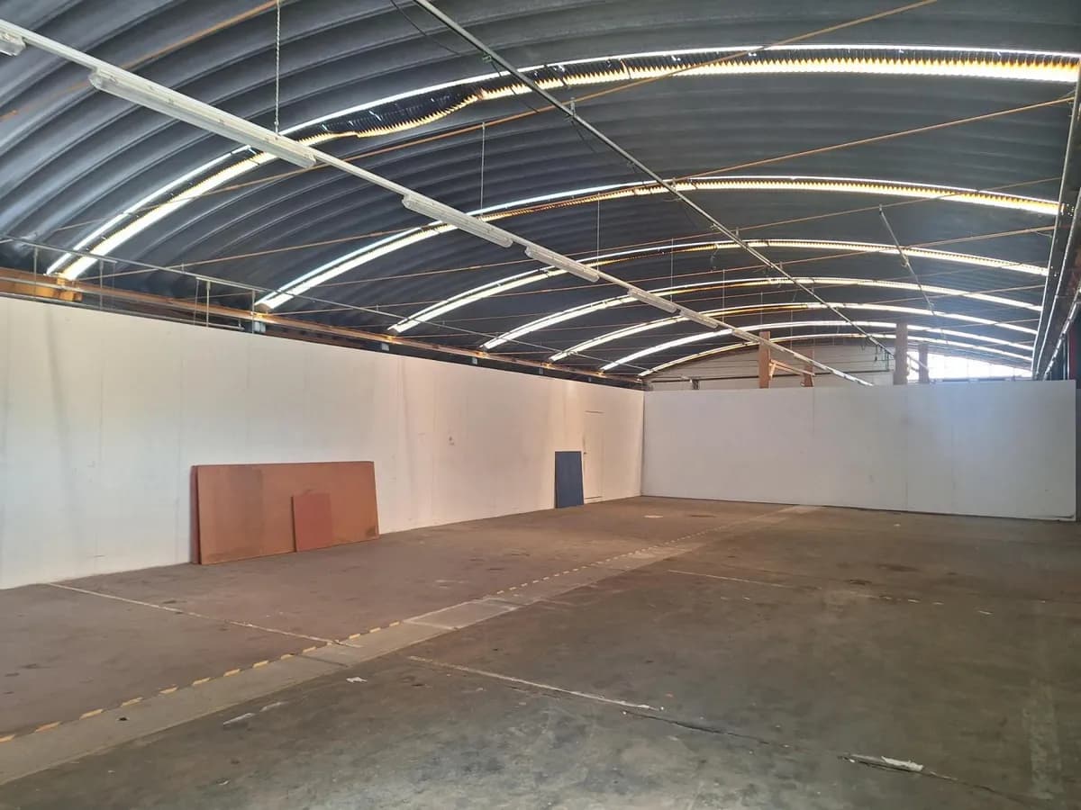 Gewerbeimmobilie mieten in Wiener Neustadt – 1 290 m², € 6.525 – Bild 6 von 9