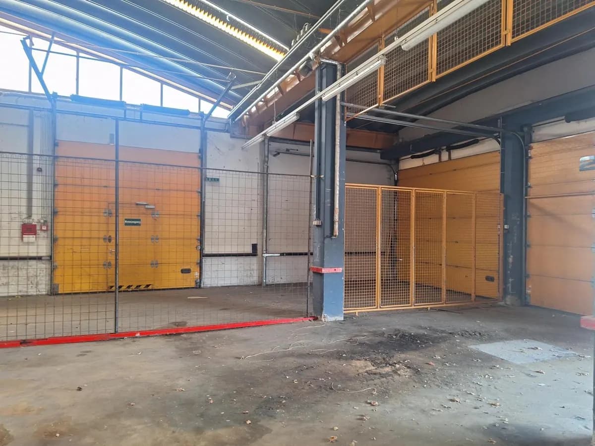 Gewerbeimmobilie mieten in Wiener Neustadt – 1 290 m², € 6.525 – Bild 9 von 9