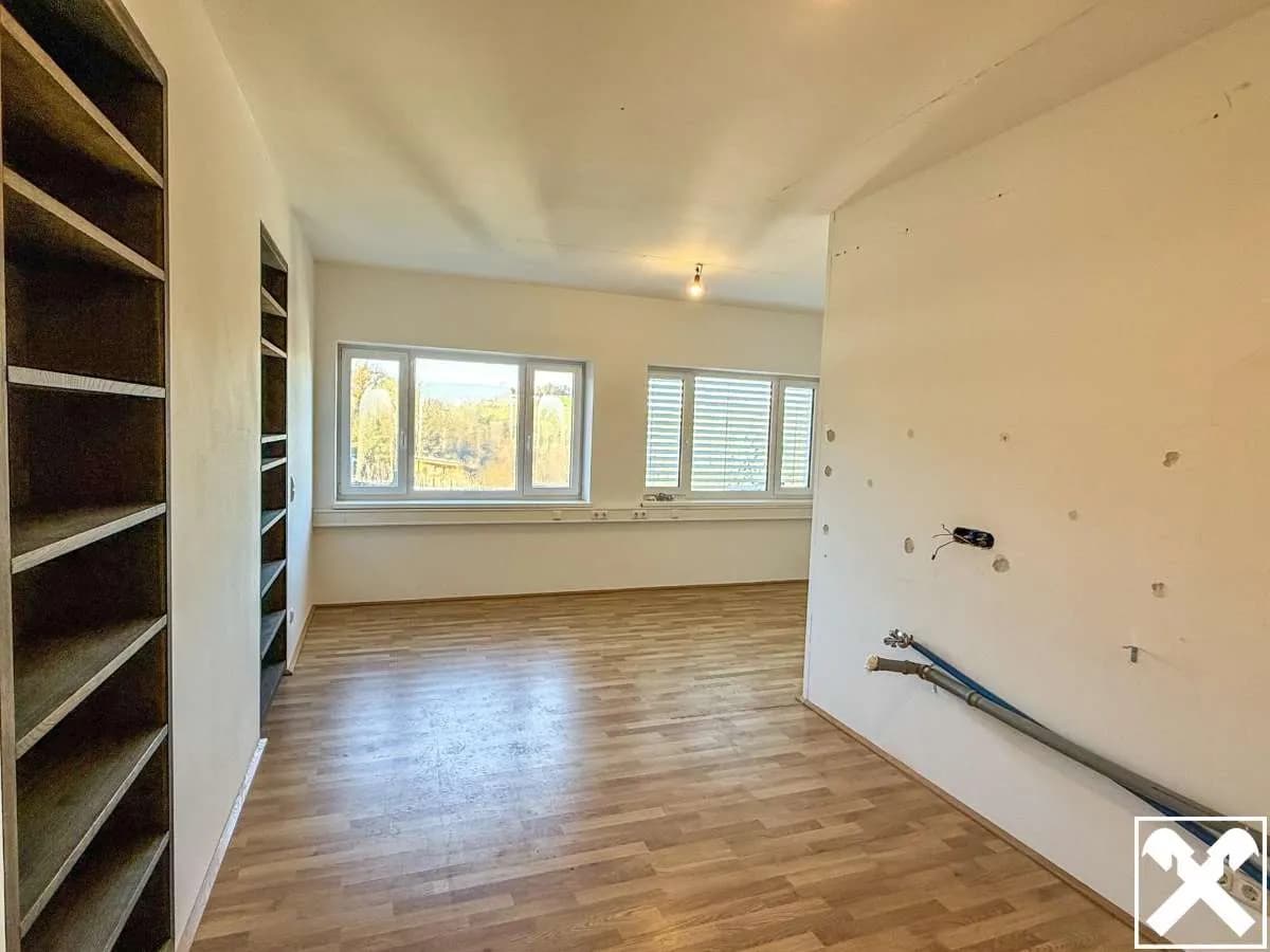Gewerbeimmobilie mieten in Urfahr-Umgebung – 125 m², € 1.274 – Bild 2 von 4