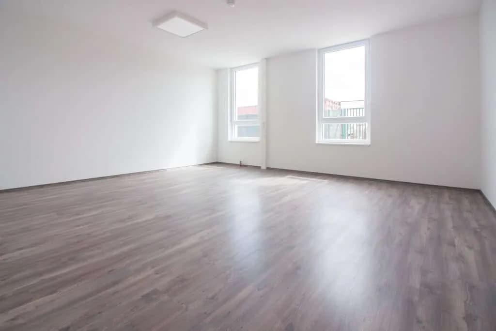 1-Zimmer-Gewerbeimmobilie mieten in Baden – 24 m², € 250 – Bild 8 von 22