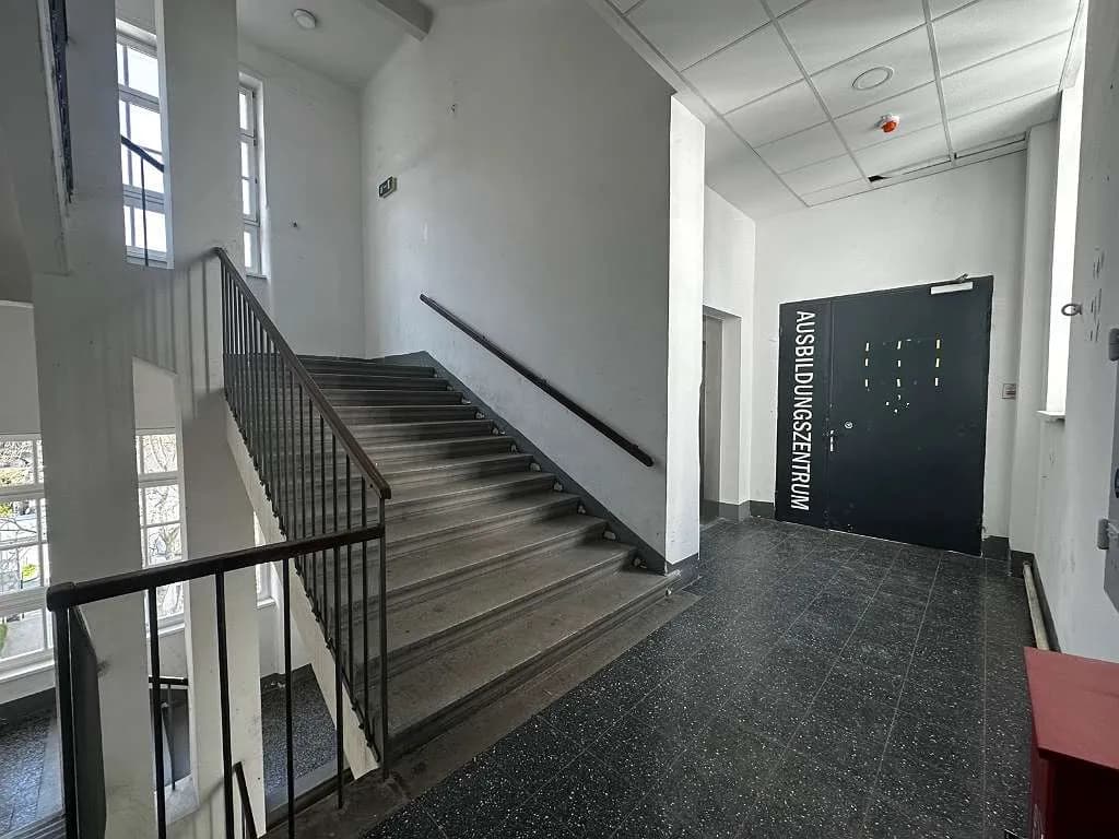 Gewerbeimmobilie mieten in Wien – 1 150 m², € 17 – Bild 6 von 18