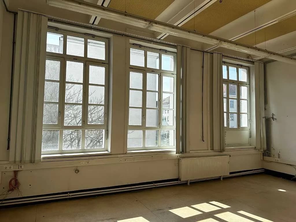 Gewerbeimmobilie mieten in Wien – 1 150 m², € 17 – Bild 13 von 18