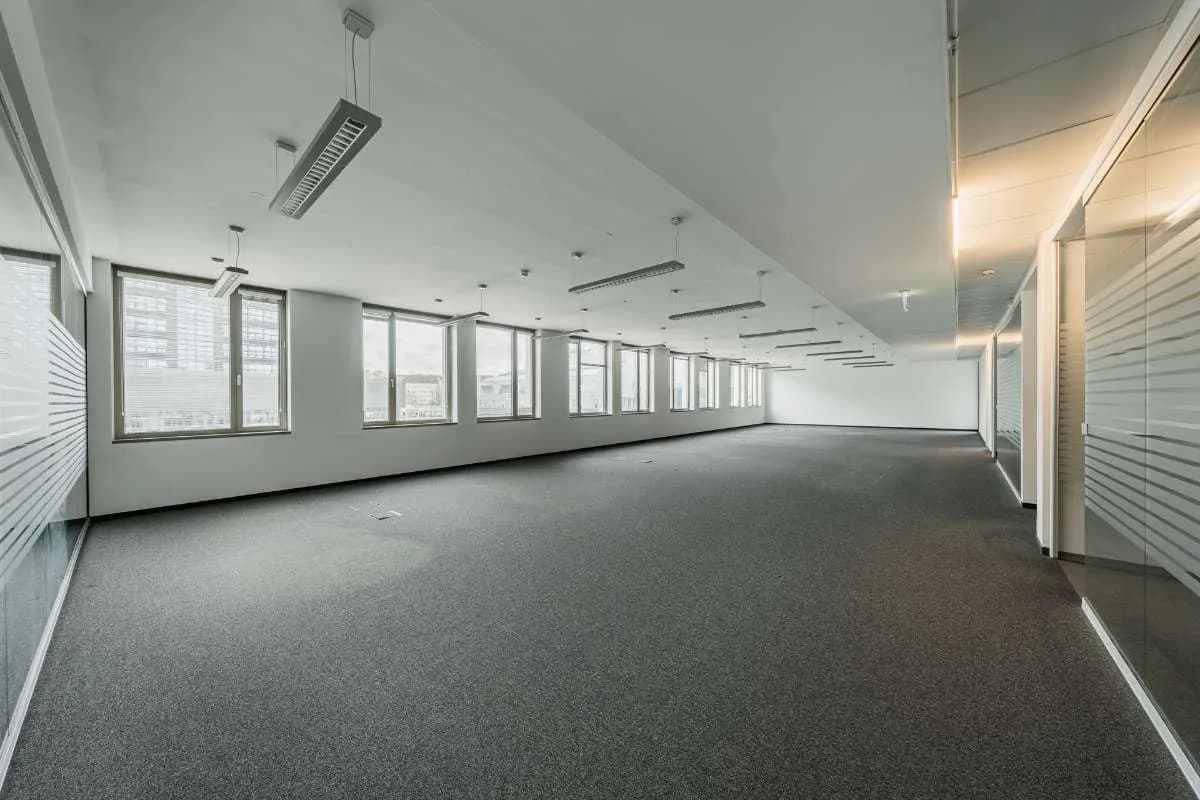 Gewerbeimmobilie mieten in Wien – 1 164 m², € 14 – Bild 4 von 16