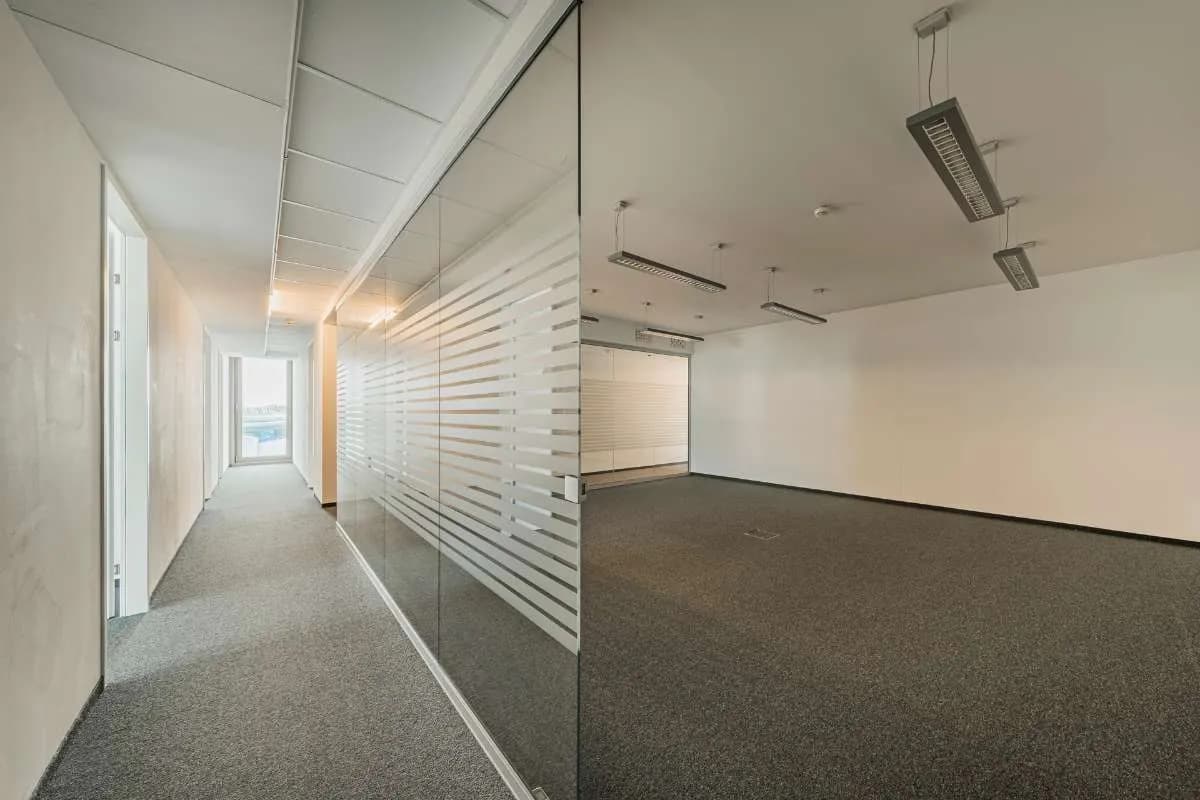 Gewerbeimmobilie mieten in Wien – 1 164 m², € 14 – Bild 6 von 16
