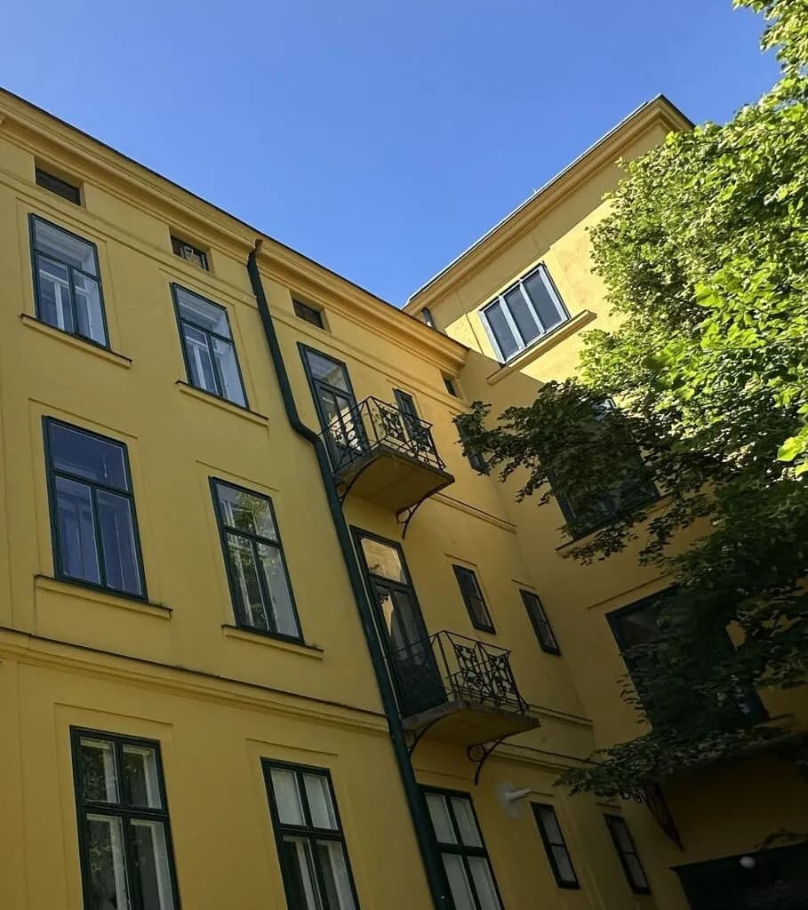 Gewerbeimmobilie kaufen in Baden – 1 324 m², € 1.890.000
