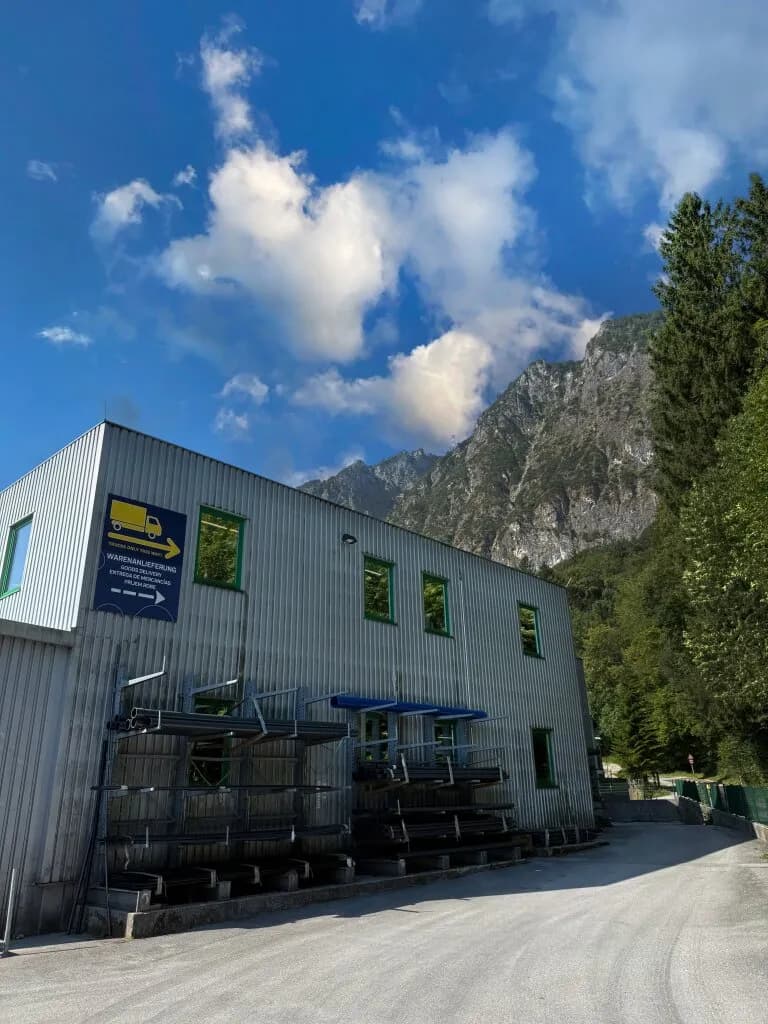 Gewerbeimmobilie kaufen in Salzburg-Umgebung – 7 300 m², € 5.510.000 – Bild 5 von 5