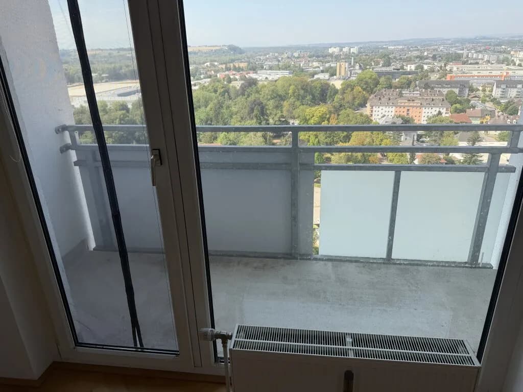 2-Zimmer-Wohnung mieten in Wels – 83 m², € 893 – Bild 10 von 19