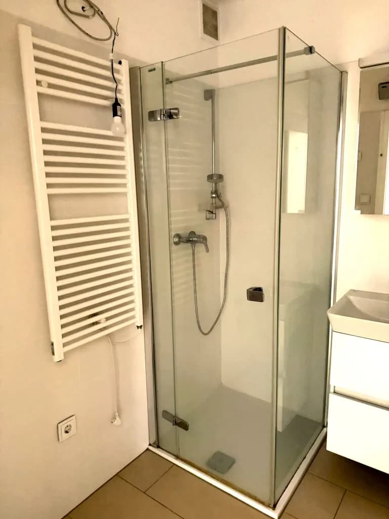 2-Zimmer-Wohnung mieten in Wels – 83 m², € 893 – Bild 14 von 19