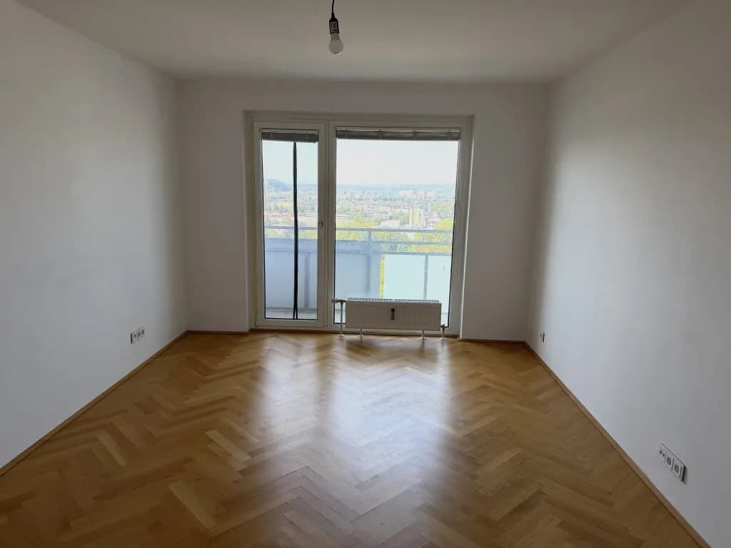 2-Zimmer-Wohnung mieten in Wels – 83 m², € 893 – Bild 16 von 19
