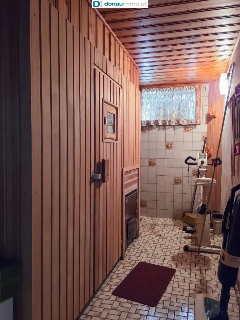 7-Zimmer-Immobilie kaufen in Waidhofen an der Thaya – 245 m², € 268.000 – Bild 30 von 46