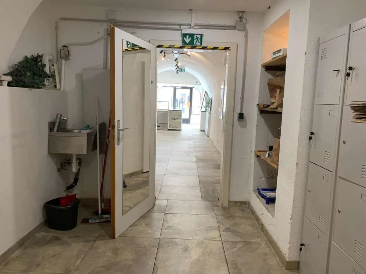 Gewerbeimmobilie mieten in Krems an der Donau – 54 m², € 1.583 – Bild 9 von 12