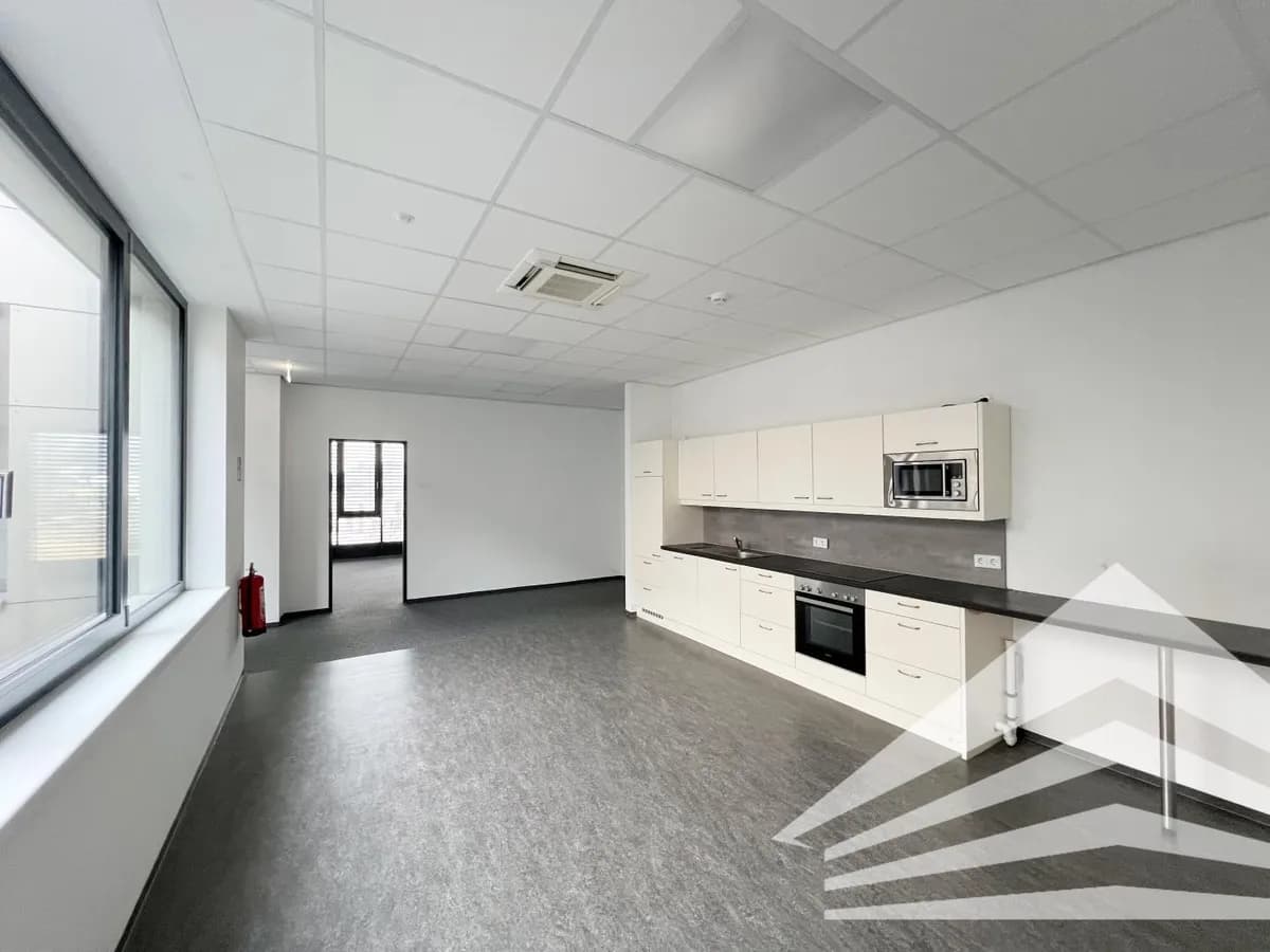 Gewerbeimmobilie mieten in Urfahr-Umgebung – 375 m², € 5.828 – Bild 5 von 12