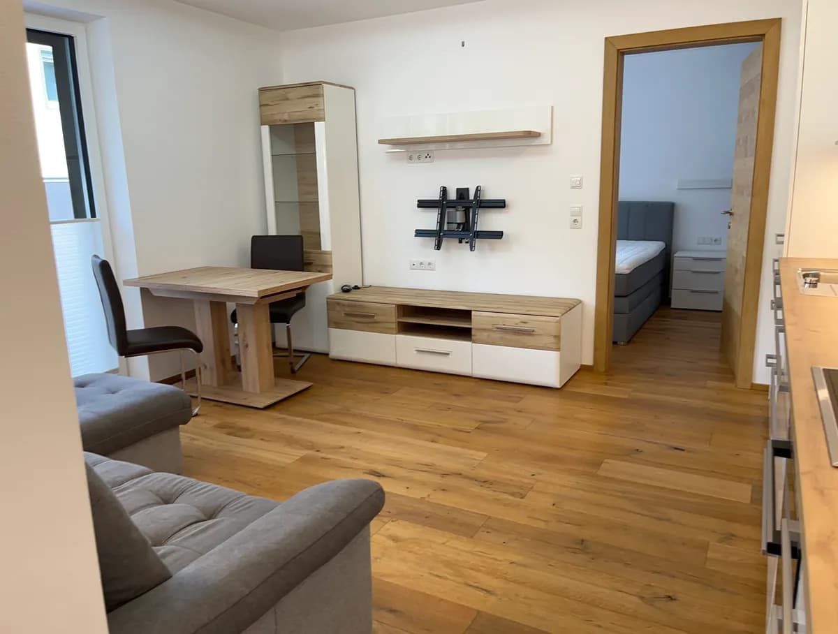 2-Zimmer-Wohnung mieten in Imst – 37 m², € 1.055 – Bild 6 von 26